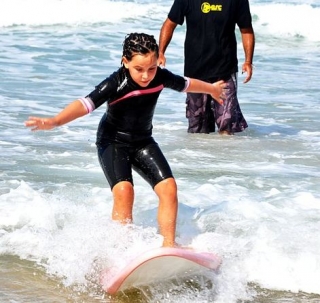  Apprentissage de l'art du surf 